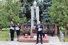 В районе Нагатино-Садовники состоялась мемориально-патронатная акция, посвященная Дню солидарности в борьбе с терроризмом