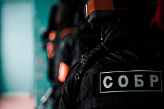 Сотрудники вневедомственной охраны столичного главка Росгвардии навестили обитателей приюта для животных в Южном административном округе Москвы. В День бездомных животных стражи порядка провели традиционную благотворительную акцию в крупном центре содержа