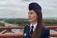 Доброго утра и плодотворной рабочей недели на якутском языке желает вам старший эксперт ЭКЦ УВД по ЮАО Сахаяна